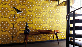 Yellow wall table lamp vase - a lamp free wallpaper