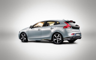 Silver car black tail light - a silver car free wallpaper