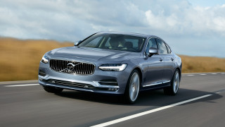Silver volvo car driving road - a sky background free wallpaper for desktop