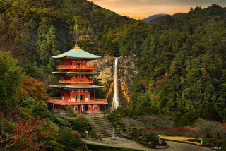 Tall red building lush green - eizō katō free wallpaper