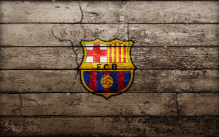 Wooden wall coat of arms - a coat of arms free wallpaper