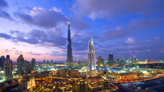 City skyline tall building night 4 - altoon sultan free wallpaper for desktop