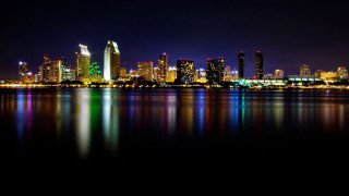 City skyline night reflection water 7 - the surface of the water free wallpaper