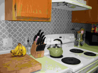 Kitchen stove cuttingboard knives bananas - cutting free wallpaper