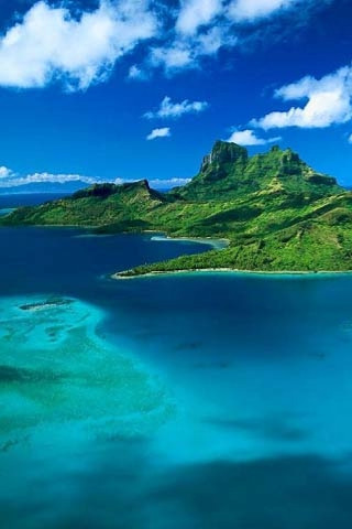 Beautiful island blue lagoon mountain - beautiful scenery free wallpaper