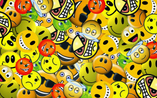 Colorful smiley faces wallpaper background - cheerful free wallpaper