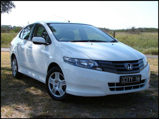 White honda civic parked field - david boyd free wallpaper