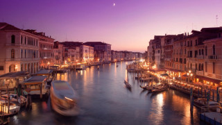 Boat canal night lights buildings - a boat free wallpaper