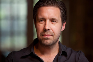 Man beard black shirt serious 13 - peter konig free wallpaper