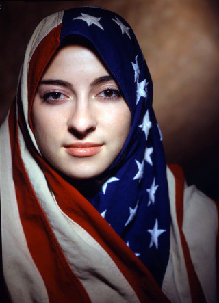 Woman with scarf flag looking - winning free wallpaper