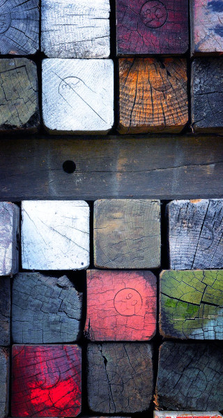 Wooden block colorful center hole - andries stock free wallpaper
