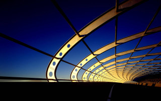 Long tunnel clock night blue - rim light free wallpaper
