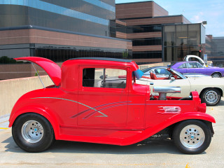 Red car parking lot building 3 - ed roth free wallpaper