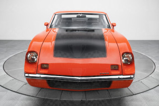 Orange sports car circular display - ed roth free wallpaper