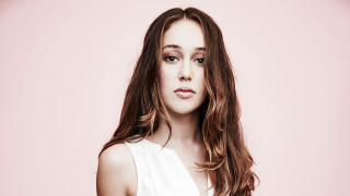 Woman longhair white top pink - a white top free wallpaper