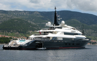 Luxury mountain boat dock ocean - luxury free wallpaper