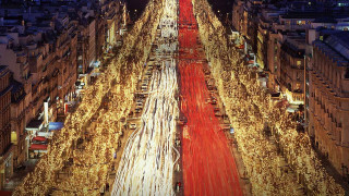 City street lights red line - art noveau free wallpaper
