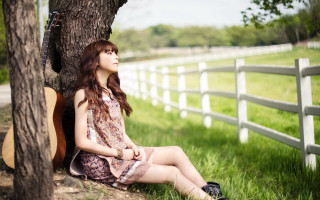 Woman sitting tree fence guitar - byeon sangbyeok free wallpaper