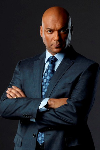 Derek hill formal suit portrait - de stijl free wallpaper