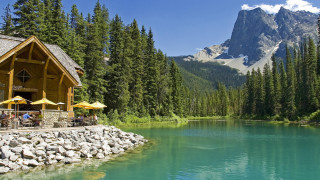 Lake mountain people tables restaurant - table free wallpaper