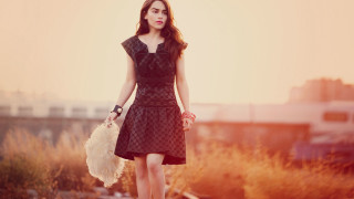 Woman black dress white purse 2 - araceli gilbert free wallpaper