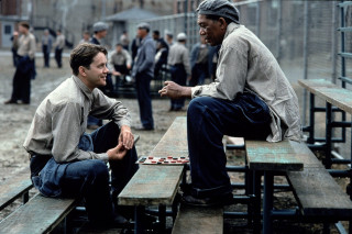 Chess game picnic bench city 2 - movie scene free wallpaper