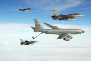 Jets flying sky above clouds - the sky above the clouds free wallpaper