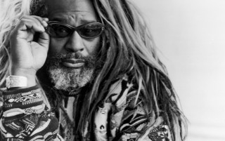Man longhair sunglasses cellphone shirt - long hair and sunglasses free wallpaper
