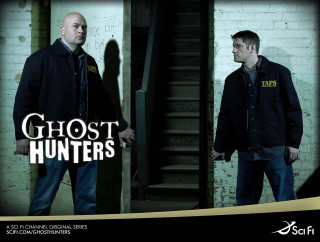 Ghost hunters two men white - a white brick wall free wallpaper