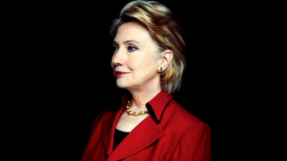 Woman red coat necklace black 2 - annie leibovitz free wallpaper