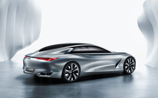 Silver car white room curtained - a white room free wallpaper