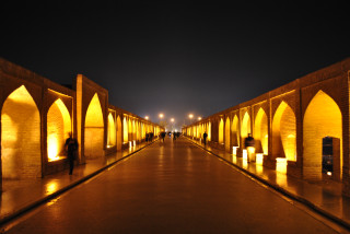 Walkway night couple lights people - a walkway free wallpaper