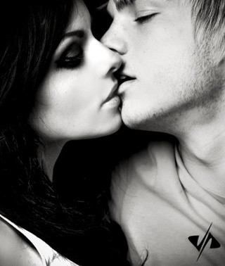 Man woman kissing eyes closed 6 - free love wallpaper