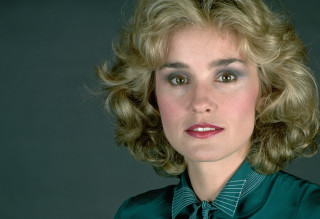 Blonde woman green shirt bowtie - barbara balmer free wallpaper