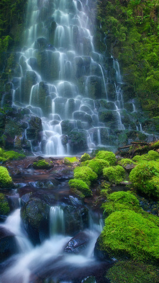 Waterfall moss rocks water running 2 - impressionist free wallpaper