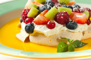 Fruit plate whipped cream mint - delaunay free wallpaper