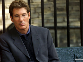 Man suit tie portrait formal 3 - a bench in front free wallpaper