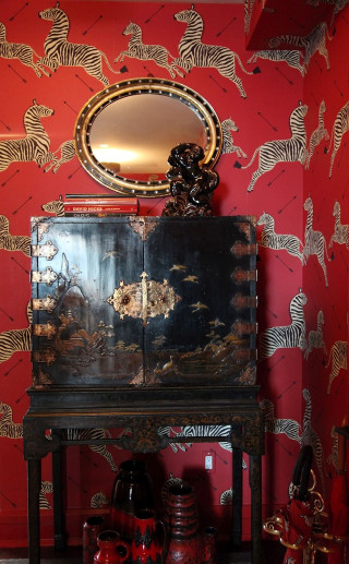 Black cabinet mirror red walls - free other wallpaper