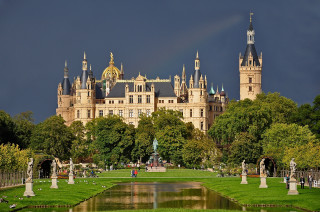 Castle pond rainbow sky beautiful - a castle free wallpaper