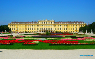 Large building garden flowers castle - the front of it free wallpaper