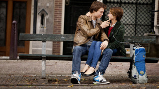 Man woman bench talking cellphone - a man and woman free wallpaper