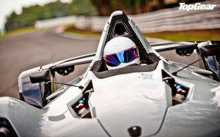 Racing car helmet driver side - racing free wallpaper