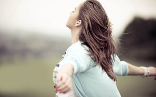 Woman longhair outstretched sky blurry - the sky free wallpaper
