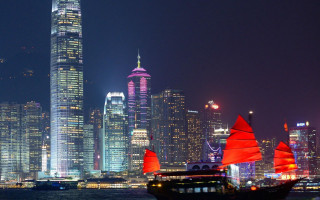 Boat red sails city skyline 2 - andrew law free wallpaper