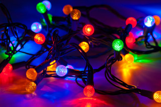 Lights table black blue background - a table together free wallpaper