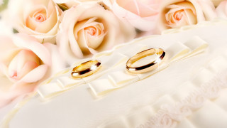 Wedding rings cake roses flowers - exquisite detail free wallpaper