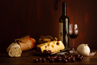 Wine bottle glass cheese grapes - a bottle of wine free wallpaper