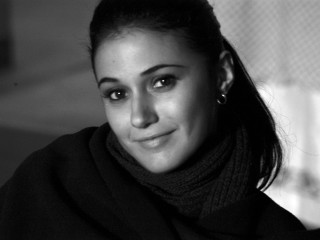 Woman smiling scarf black white - a scarf free wallpaper