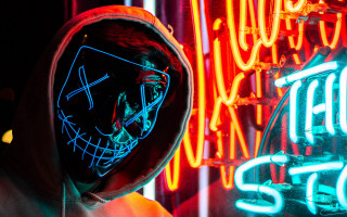 Neon mask cyberpunk cedric seaut - the wall free wallpaper
