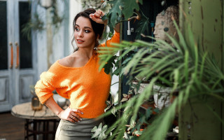 Woman plant room fashion shoot - private press free wallpaper